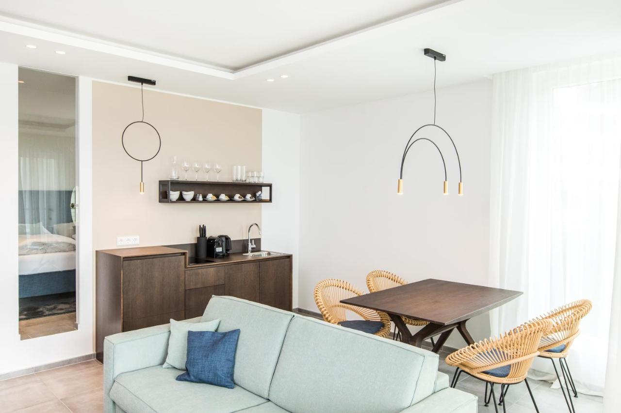 Suiten-aparthotel Aenea Aparthotel 4*